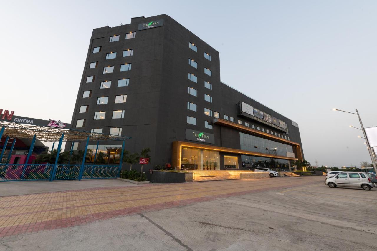 Hotel The Fern Residency, Jāmnagar Zewnętrze zdjęcie